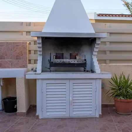 Βίλα In Paphos *